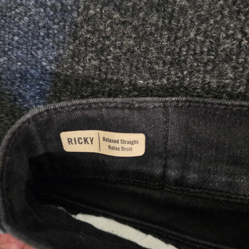 True Religion Ricky Relaxed Straight Black Jeans Mens 38 Made in USA Denim